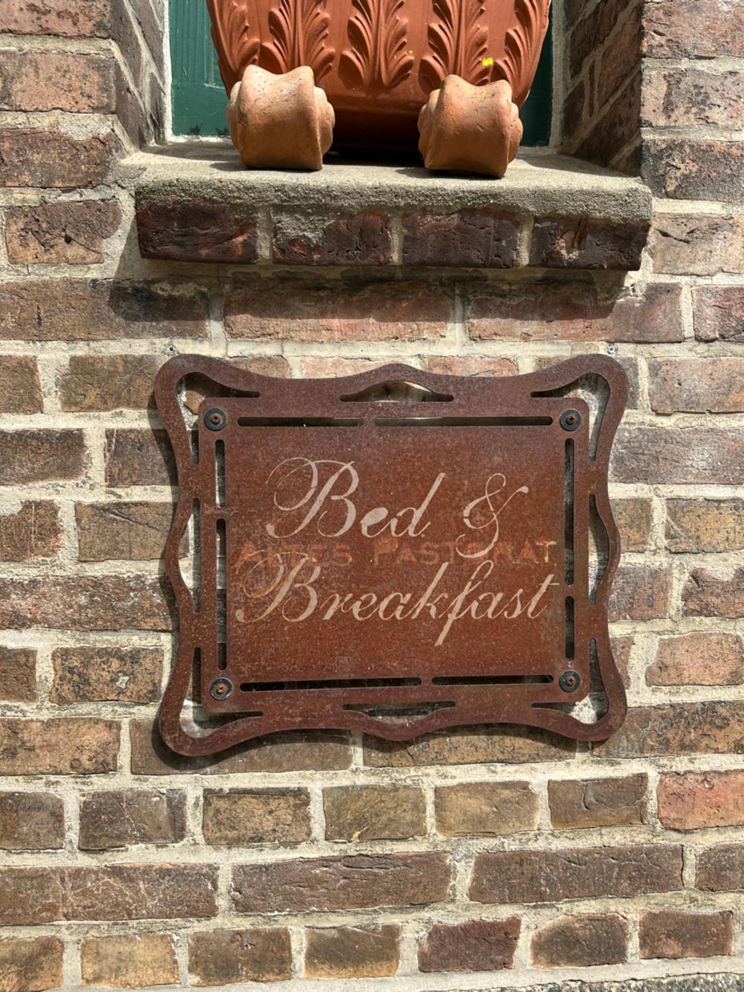 Altes Pastorat Bed & Breakfast Barmstedt Exterior photo